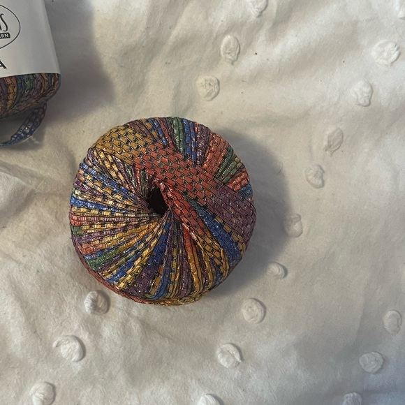 Cascade Yarn - Picture 6 of 6